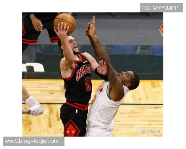 国王队与火箭队激战全场直播精彩瞬间回顾与分析